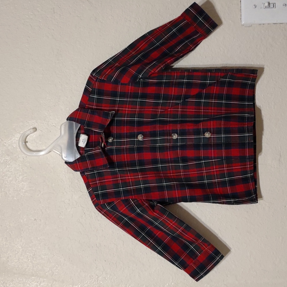 Little boys shirt size 18 months